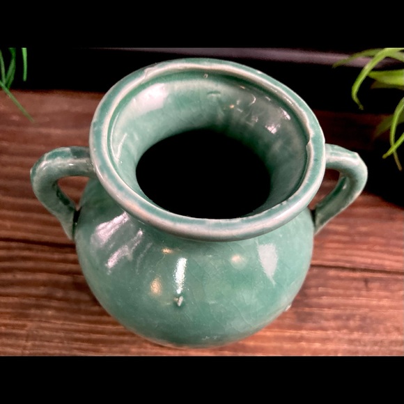 Rare Mid Century Vintage Japanese Art Pottery Double Handle Celadon Urn - Picture 8 of 9